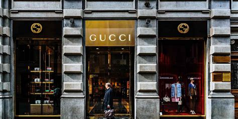 acciones de gucci